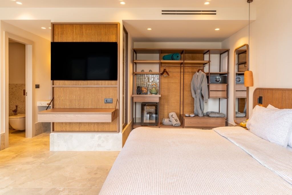 rooms-loft-plunge-pool-sea-view
