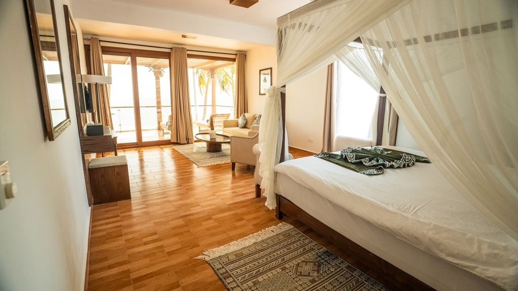 rooms-penthouse-ocean-suite