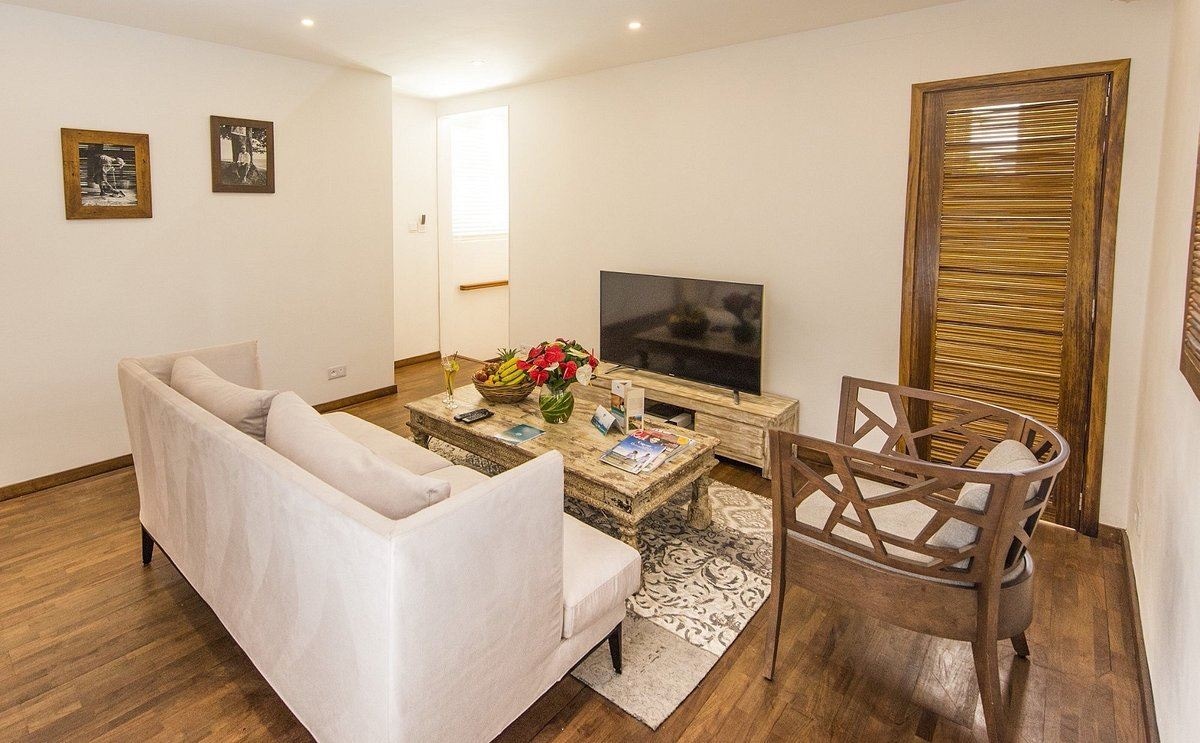 rooms-royal-villa