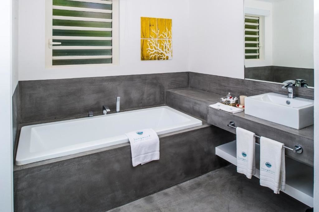 rooms-ocean-suite