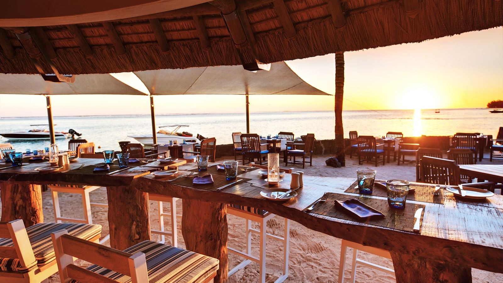 restaurants-infinity-blue