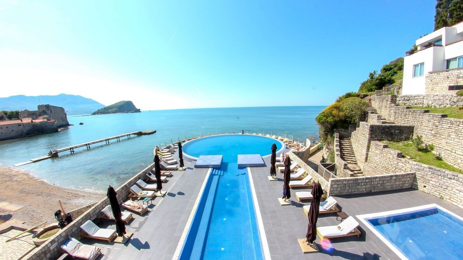 pools-outdoor-pool
