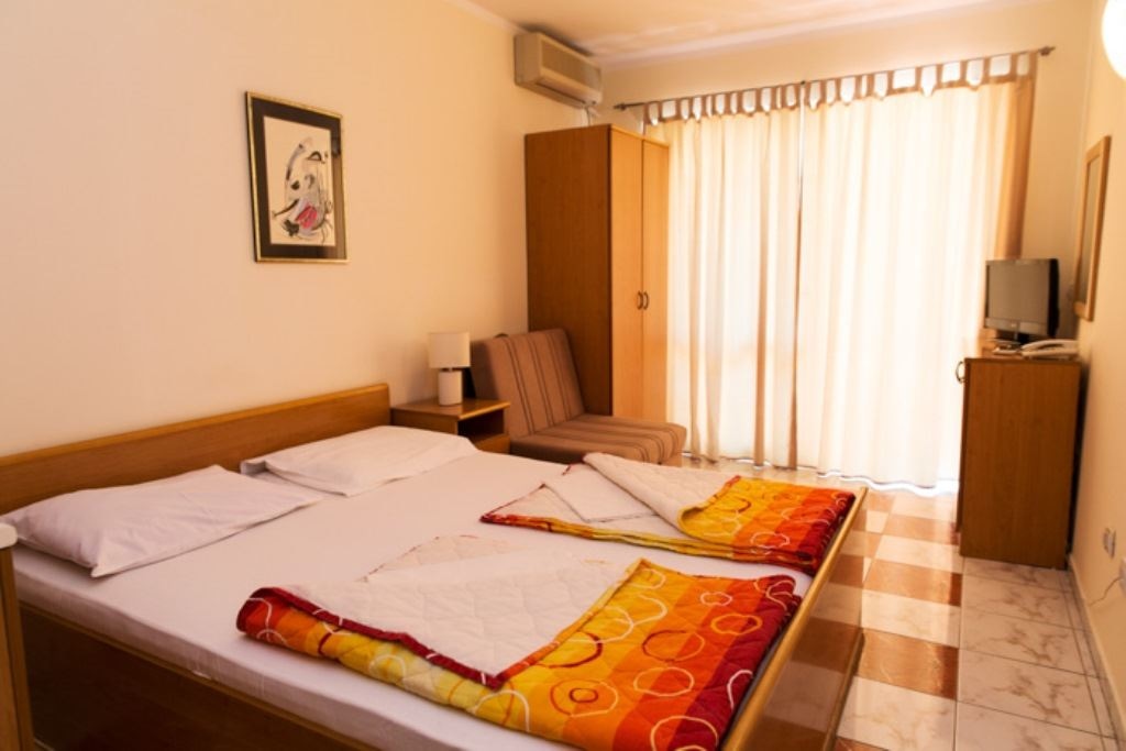 rooms-double-room