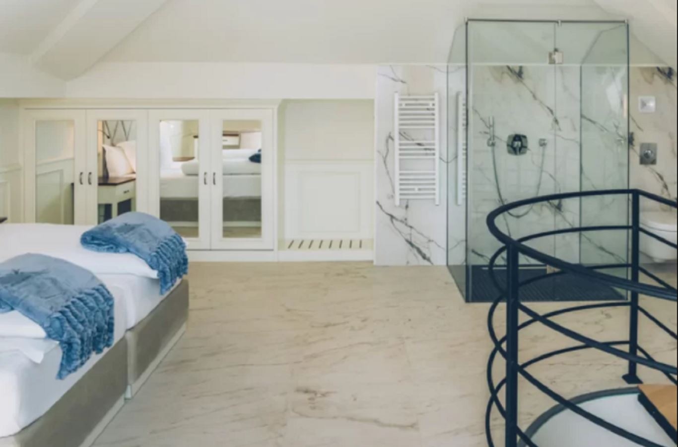 rooms-suite-royal-duplex