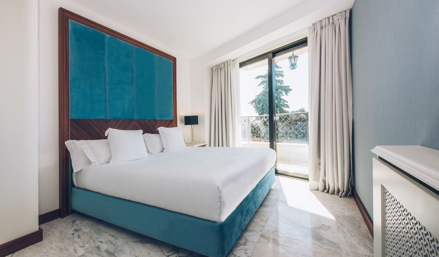 rooms-junior-suite