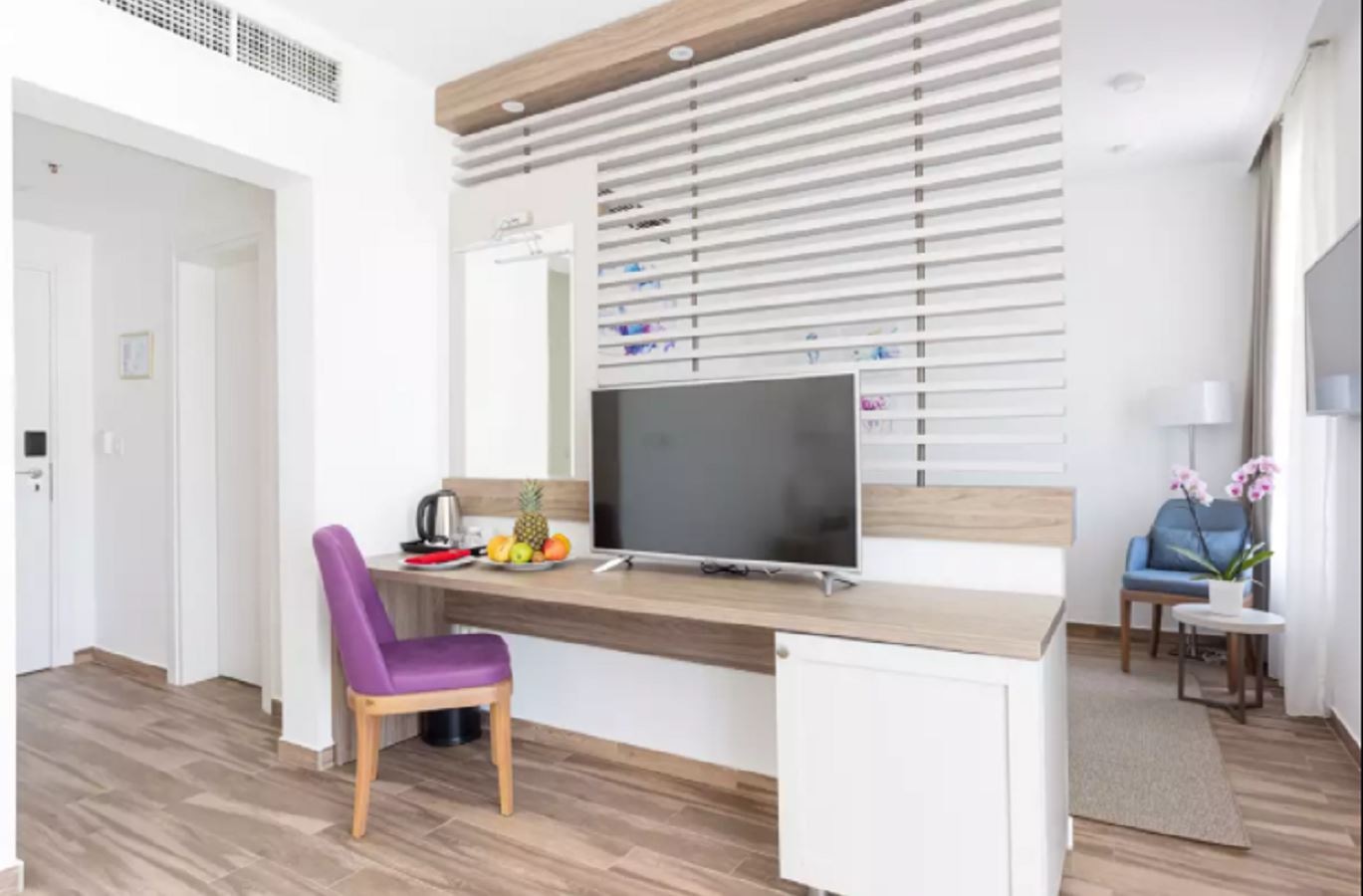 rooms-premium-two-bedroom-sea-view