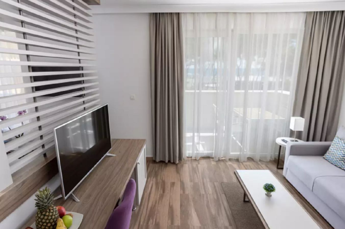 rooms-premium-two-bedroom-sea-view