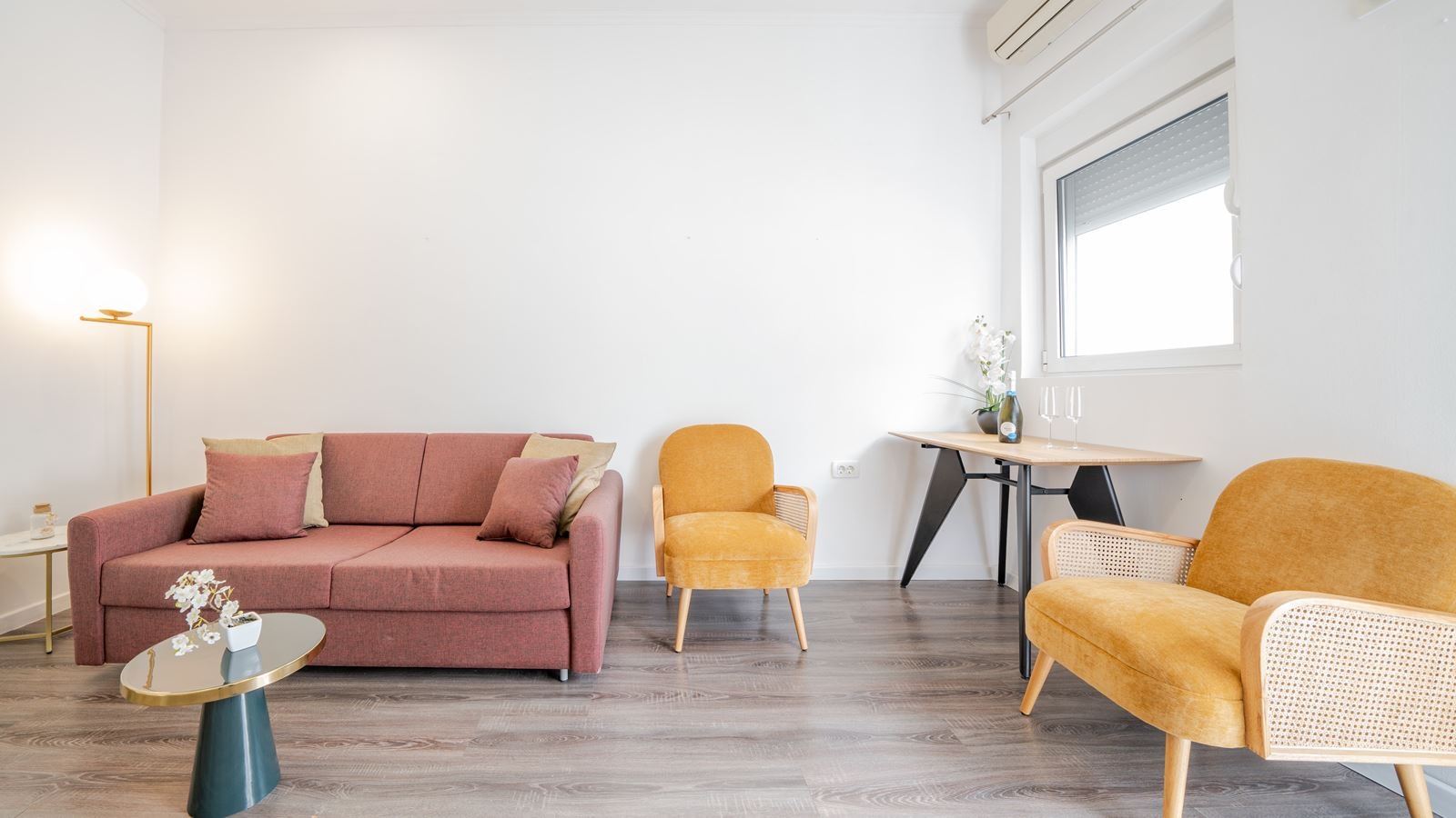 rooms-depadans-apartment-with-kitchen