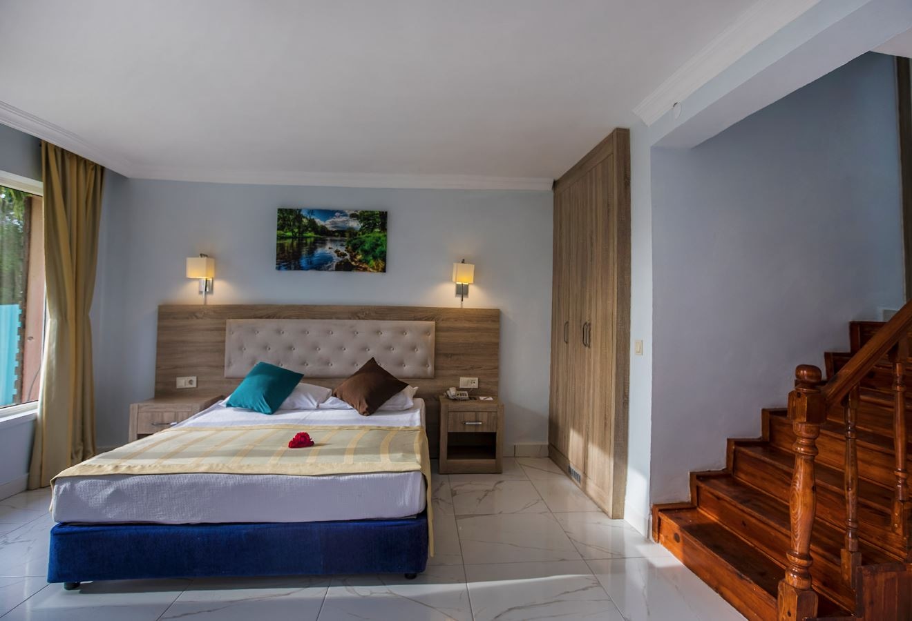 rooms-club-3-bedroom