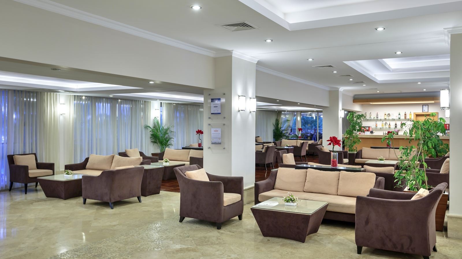 bars-lobby-bar-2