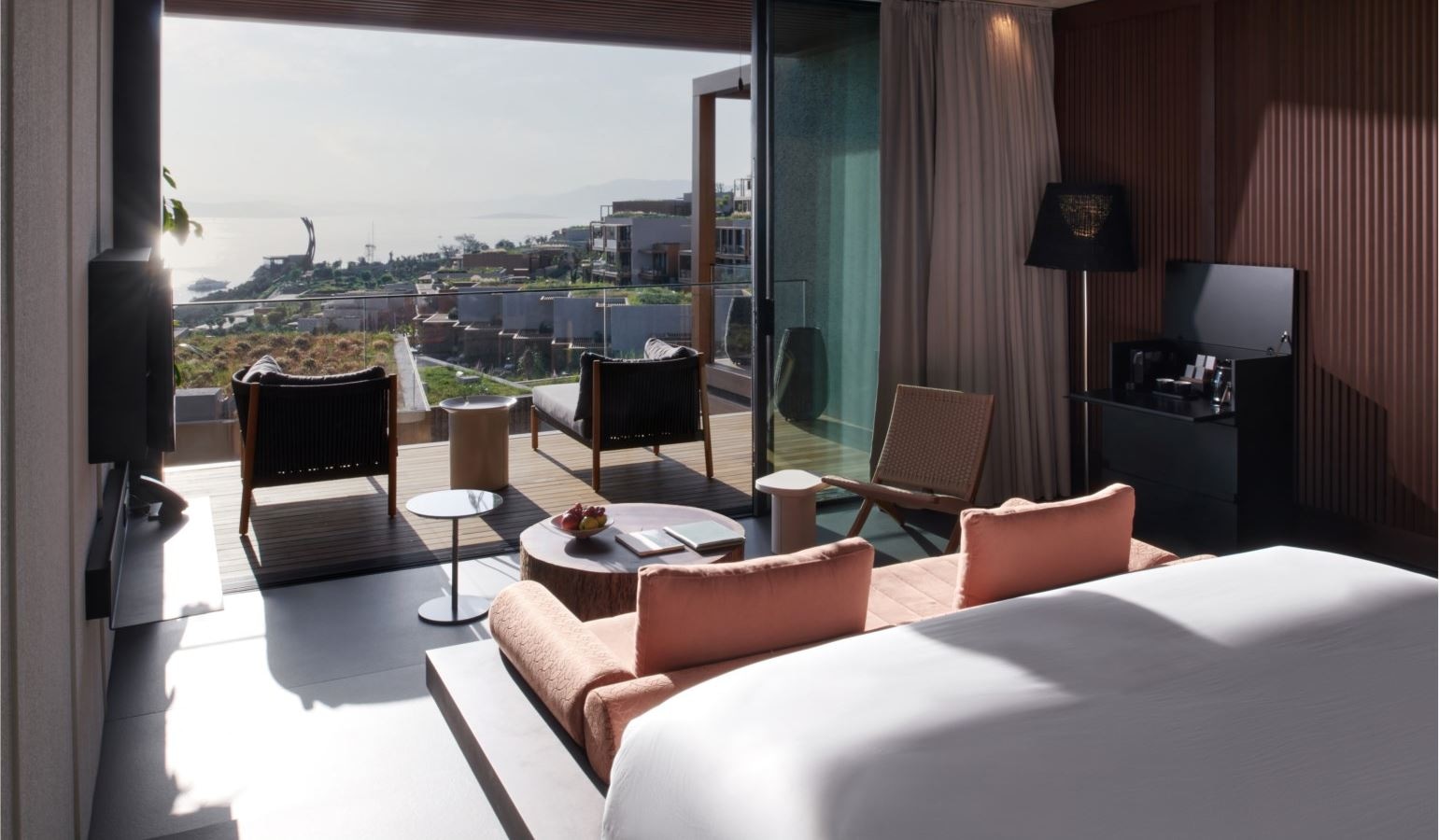 rooms-suite-sea