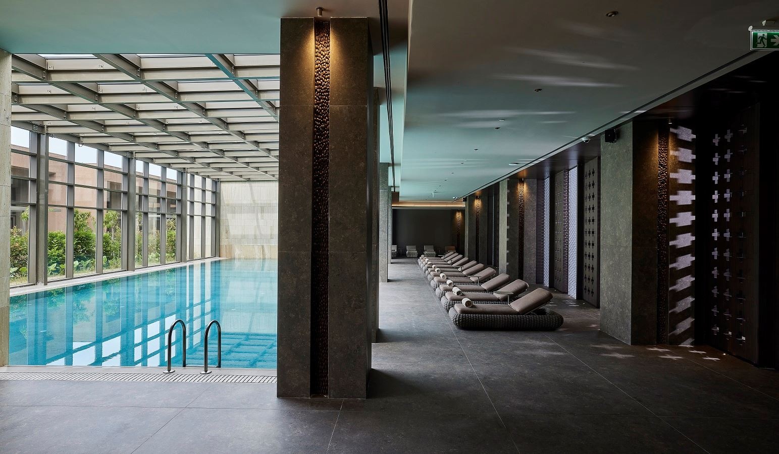 pools-indoor-pool