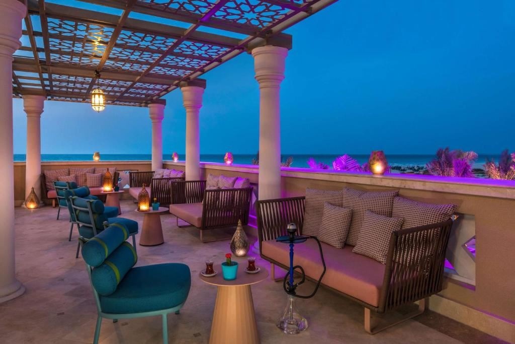bars-orient-bar--lounge